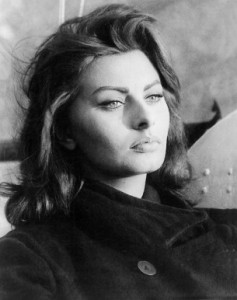 sophia-loren-coat